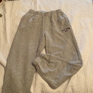 Brandy Melville New York joggers